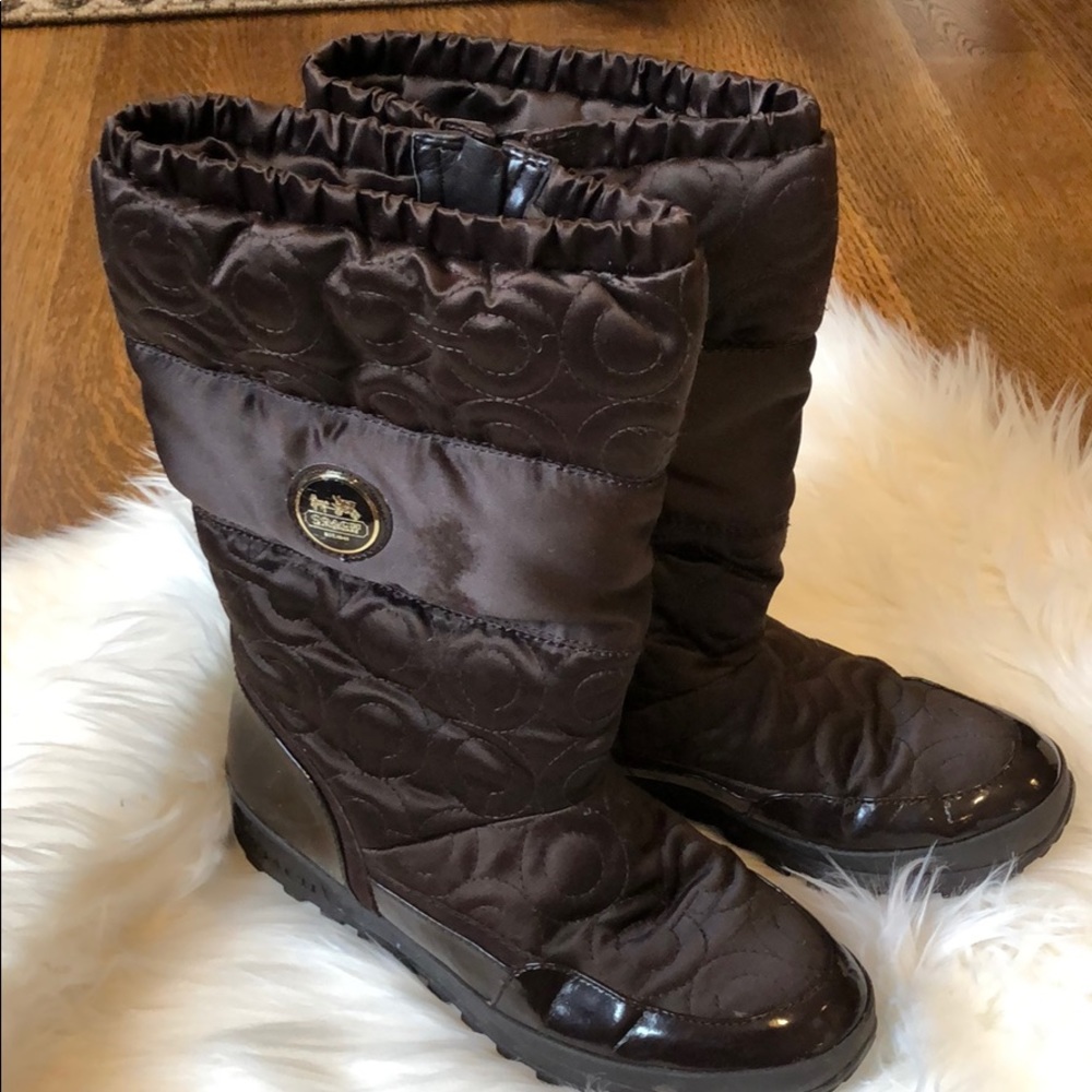 Coach boots